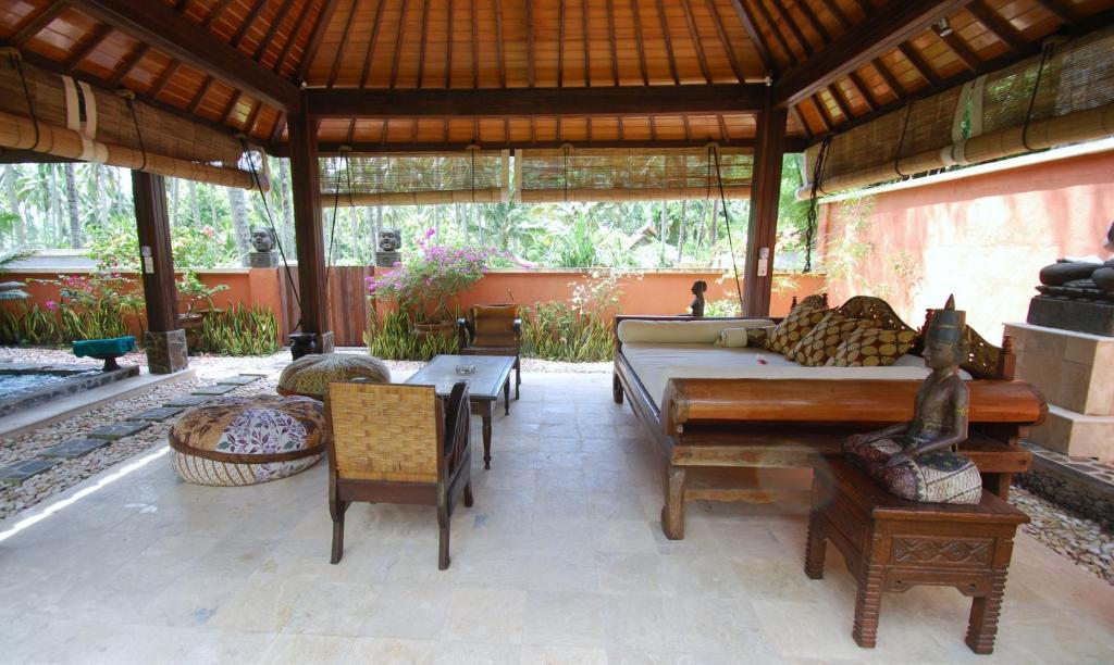 Puri Mas Spa Resort Mangsit Exterior foto